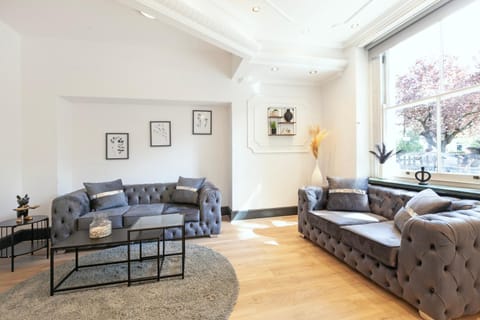 Property building, Lobby or reception
