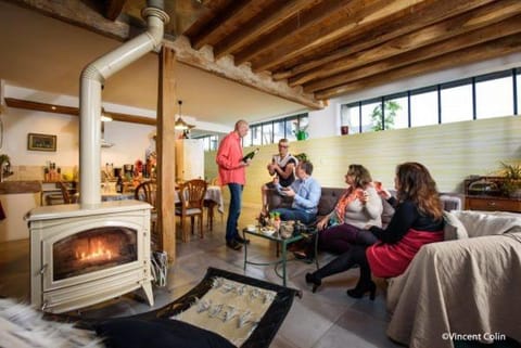 CHAMBRES D HÔTES AVEC SPA PRIVATISÉ ! Le LUXE EN TOUTE INTIMITÉ Bed and Breakfast in Île-de-France