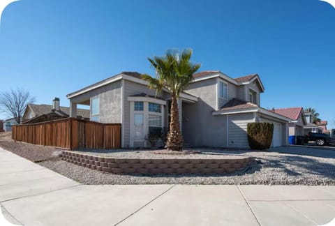 Desert View House in Victorville