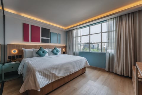 Bed, Photo of the whole room, Bedroom