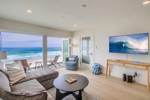 TV and multimedia, Living room, Seating area, Sea view