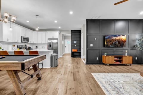 Stylish Modern Boho 4BR Home Near Downtown ATL House in Atlanta