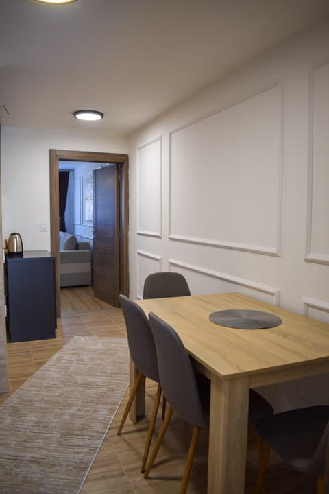 Dvor Lux Apartment in Serbia