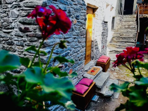 Property building, Patio