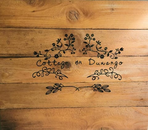 Cottage on Durango House in Tacoma