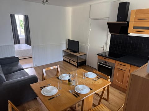 T2 dans le centre ville de Ferney Apartment in Canton of Geneva