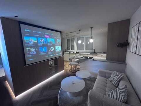 Communal lounge/ TV room, Living room
