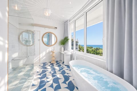 Bathroom, Bath