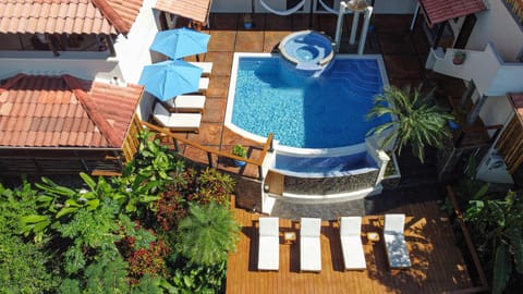 Swimming pool, Swimming pool, sunbed