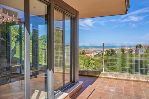 View (from property/room), Balcony/Terrace, Sea view