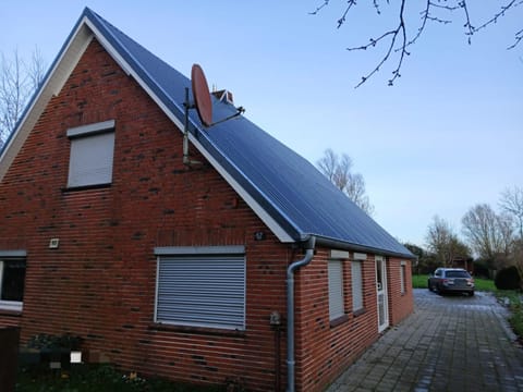Property building, Parking