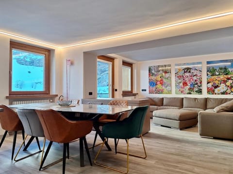 Cervinia Exclusive Apartment in Breuil-Cervinia