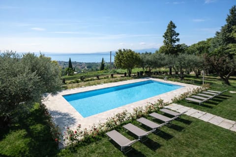 Collina del Lago Apartment in Lake Garda