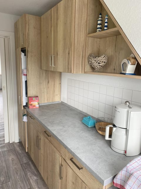 Coffee/tea facilities, Kitchen or kitchenette