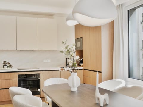 Living room, kitchen