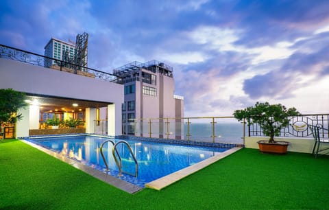Sea view, Street view, Swimming pool