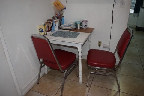 Drip Star Life Hostel Miami Hostel in Golden Glades