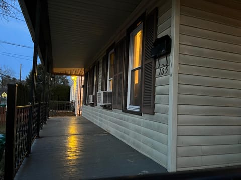 Near East Stroudsburg University Apartment in East Stroudsburg