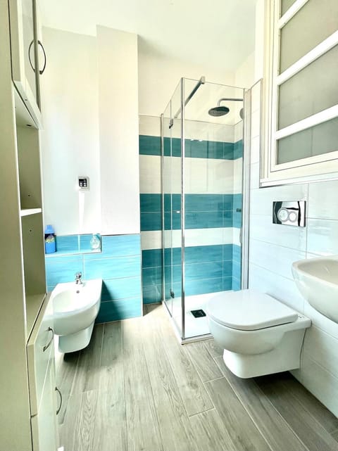 Shower, Toilet, Bathroom, bidet