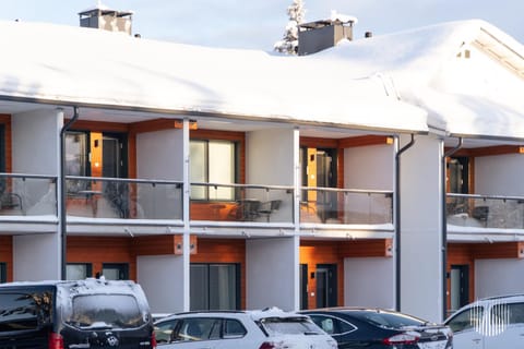 Property building, Balcony/Terrace