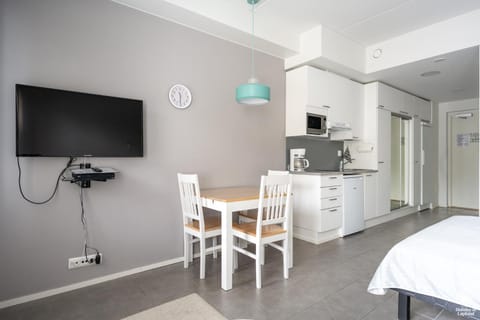 TV and multimedia, Kitchen or kitchenette, Dining area