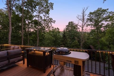 Moonstone Escape - Managed by Gr8Escapes House in Massanutten