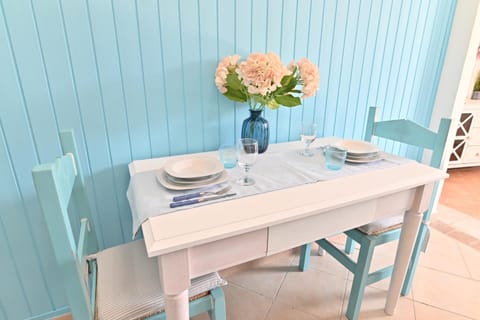 IzzHome Sea Style Apartment Apartment in Pula