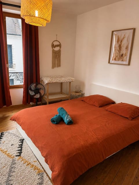 Decorative detail, Bedroom, air conditioner