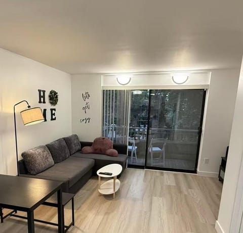 Modern 3BR Townhouse near UW House in University District