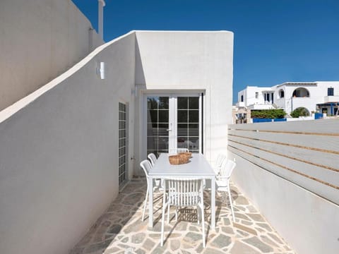 Casa De Tamara Paros Villa in Paros