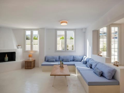 Casa De Tamara Paros Villa in Paros