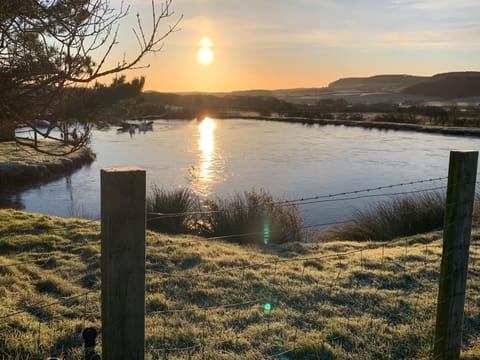 The Grainary Cottages House in England