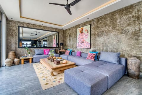 Villa Daybreak 5BR Modern Gem in Berawa , Canggu Villa in North Kuta