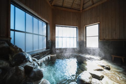 Hot Spring Bath, Hot Spring Bath