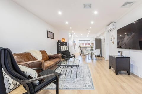 TV and multimedia, Living room, Other, Seating area