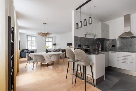 Kitchen or kitchenette, Living room, Dining area