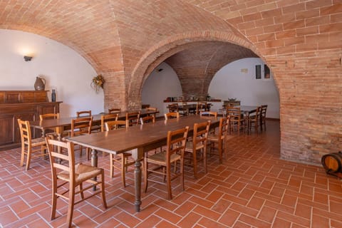 Agriturismo Antica Fonte Farm Stay in Tuscany