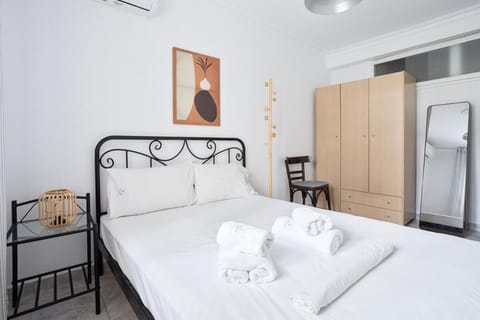 Bed, Bedroom, wardrobe