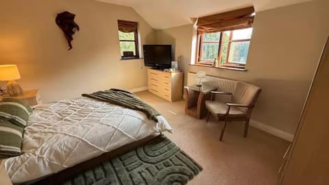 The Retreat at Little Oaks House in Llanfoist Fawr