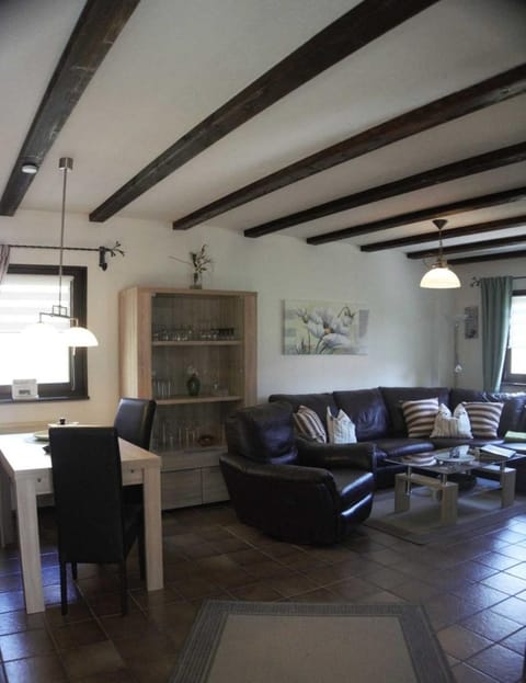 Haus Im Wiesengrund OG Apartment in Thalfang