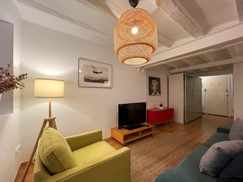 Communal lounge/ TV room, TV and multimedia, Living room, Seating area