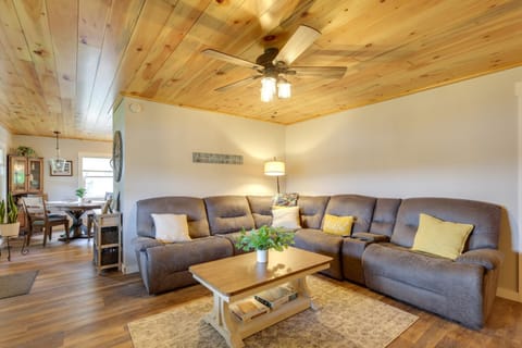 Ski, Hike and Explore Fort Ann Home with Game Room House in Lake George