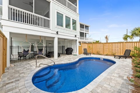 Twist of Lime by Coastline Vacation Rentals House in Mexico Beach