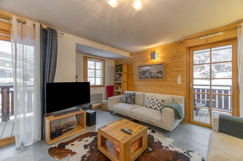 Property building, Living room