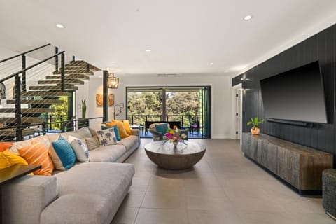 Hale La’au Hawanawana House in Princeville