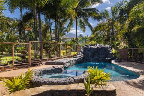 Honu Hale Sunrise House in Princeville