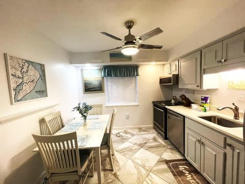 Dunes F2 - South Forest Beach Villa House in South Forest Beach