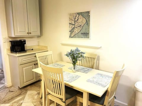 Dunes F2 - South Forest Beach Villa House in South Forest Beach