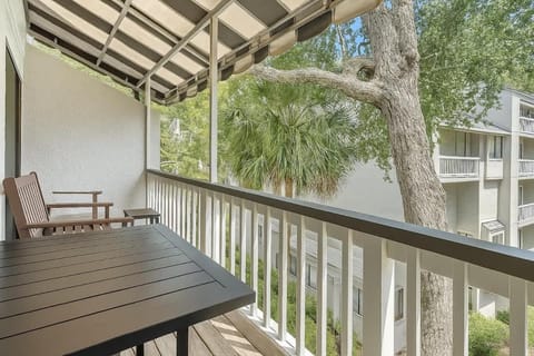 Treetops 5004 - Stunning Villa Beach & Coligny House in South Forest Beach