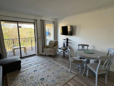 Ocean Villa C203 - Balcony Views House in Hilton Head Island